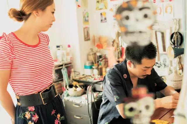 130名潮流品牌BEAMS员工的独家衣橱、私密小物大公开!