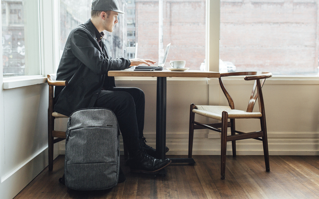好看实用的电脑包推荐,性价比高的轻奢电脑包