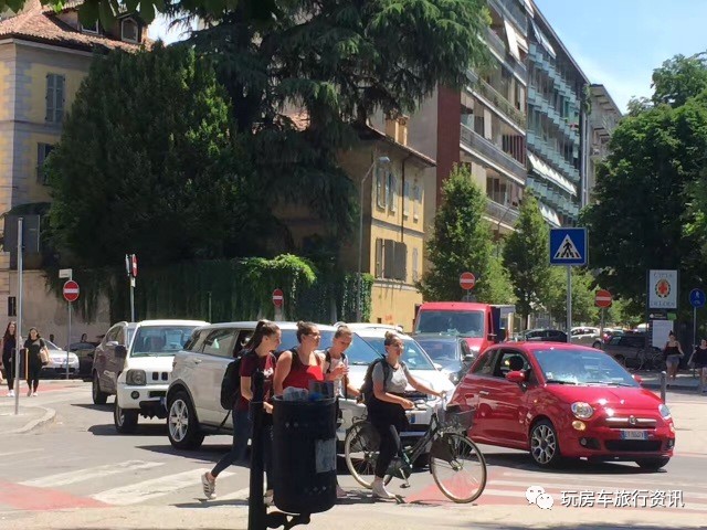 亚欧自驾之旅第60-61天｜在圣托里尼，看日落爱琴海