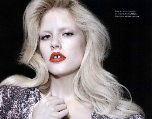 牙稀疏牙缝大塞东西怎么整,牙齿稀疏牙缝大矫正视频