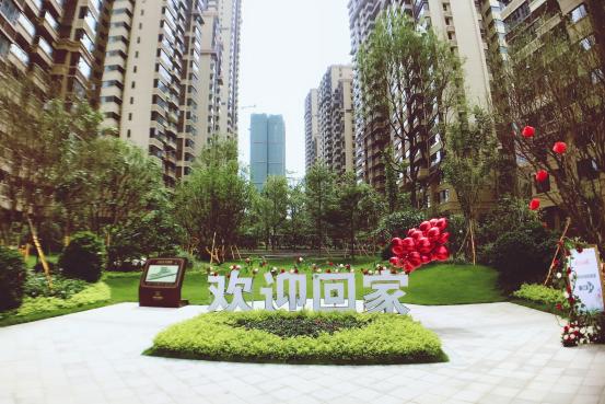 荣和悦澜山21栋深度解析,荣和悦澜山18栋什么时候交房