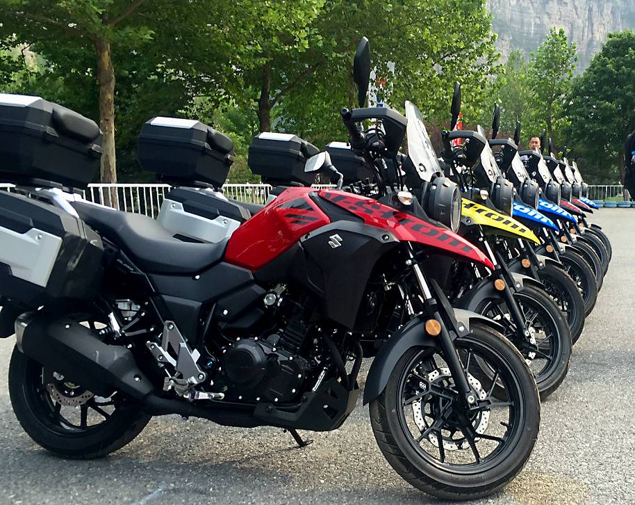 豪爵铃木dl250骑行爬山体验,豪爵铃木dl250摩旅西藏感觉怎么样