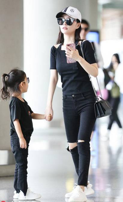 瘦腿破洞裤,破洞裤显瘦还是不破洞的显瘦