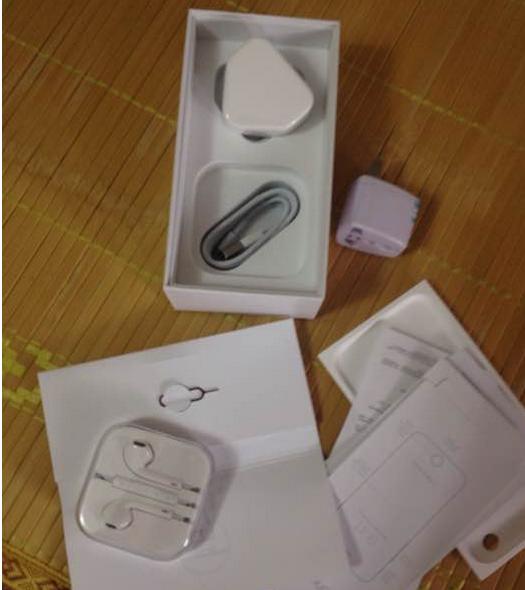 iphone4s现在还值得买吗,iphone4s和iphone6哪个比较好用