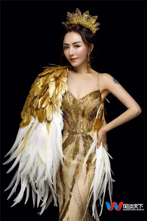 蒙古歌手青格演唱母亲,蒙古歌手青格唱我爱我的祖国