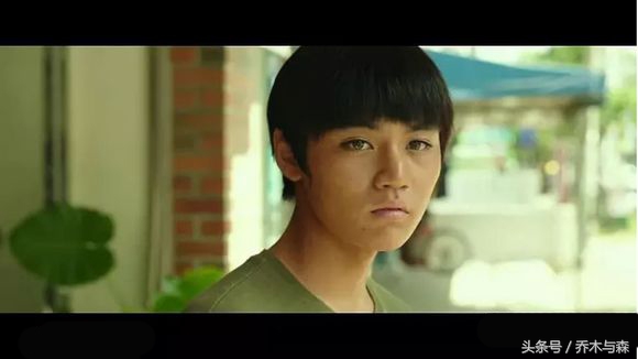 冰封的汉江慢慢融化，冰面之下的无头女尸浮出水面，连环杀人凶手