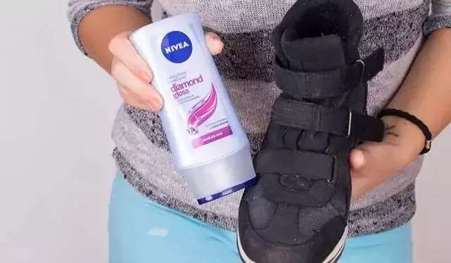 衣服洗缩水了怎么补救小妙招,纯棉衣服缩水了怎么让它变回原形