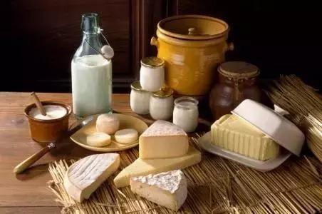 孩子牙龈上有洞牙龈出血怎么办,牙龈出血口腔科治疗方案