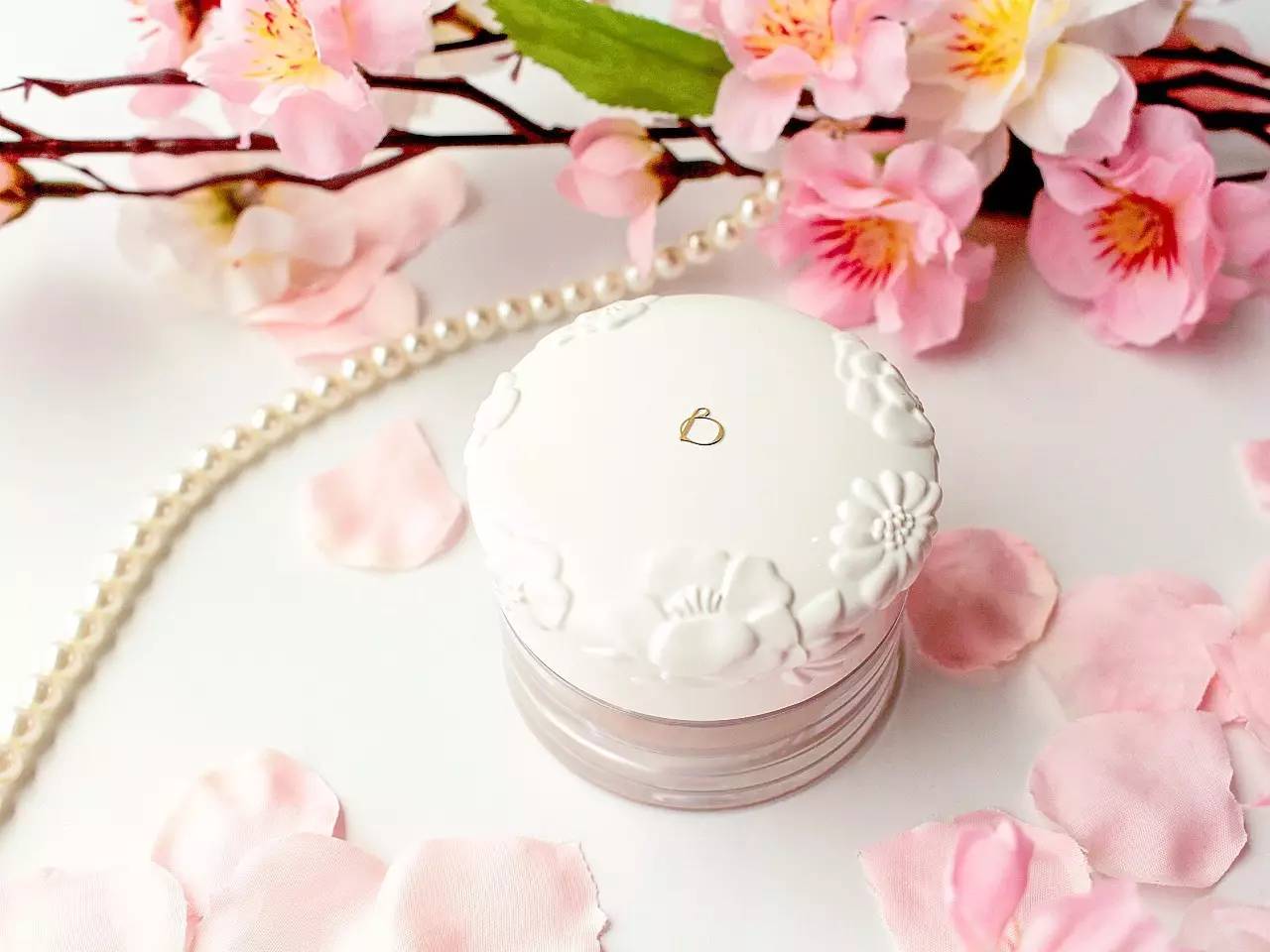 盘点：10款美到你心里的、散粉蜜粉定妆粉