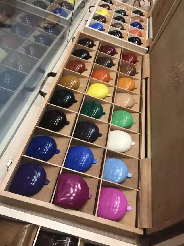 怎么挑选平价衣服男士穿,男士怎么买衣服好看