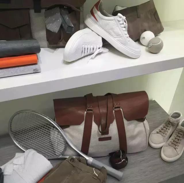 gq编辑实习生,gq编辑衣服