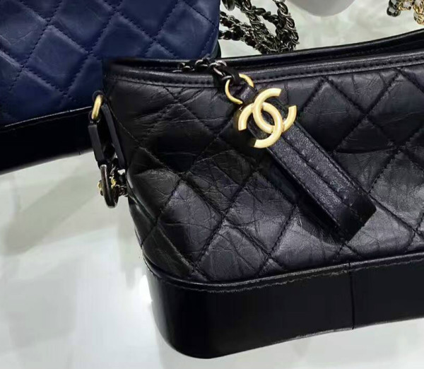 chanel流浪包味道大,chanel流浪包的缺点