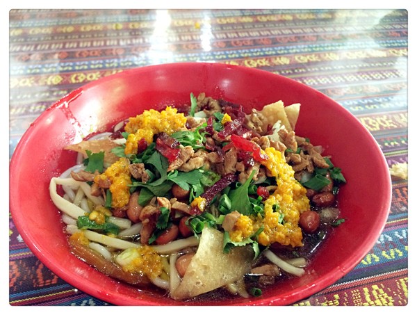 在三亚总有一片海属于一个人,在三亚椰梦长廊海边