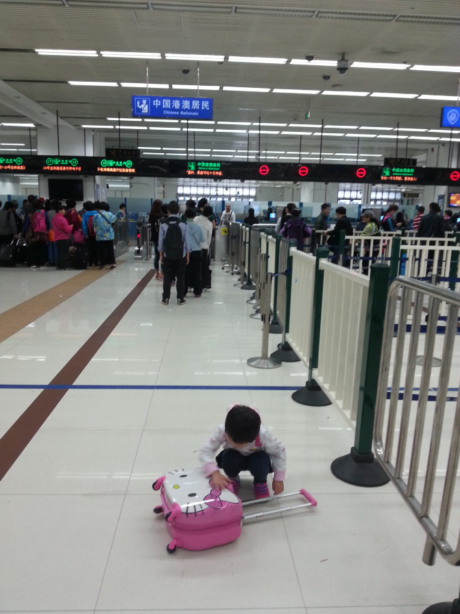 广州香港迪士尼一日游报团,长隆好玩还是迪士尼好玩