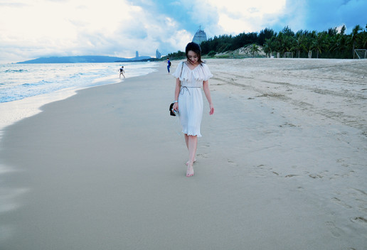 女司机自驾海南环岛旅游公路,铃木维特拉自驾西藏体验