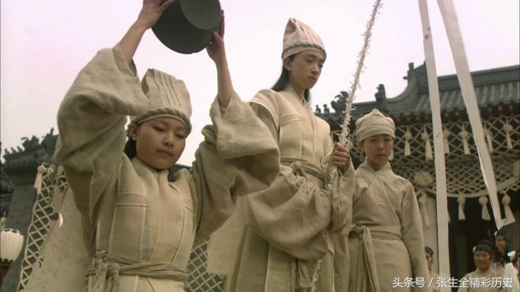 为何流行停尸七日？因为有个神医说，七日后死人有可能活过来