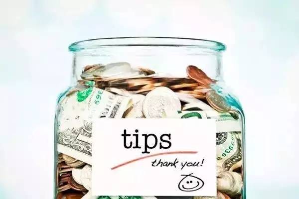 国外餐厅给小费的由来,国外餐厅收服务费