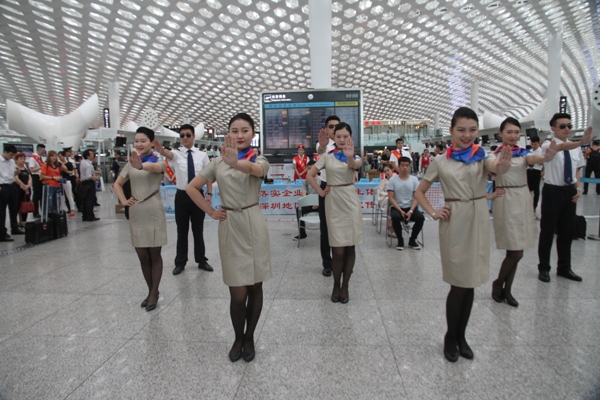 机场空姐快闪舞蹈视频,机场空姐快闪视频完整版
