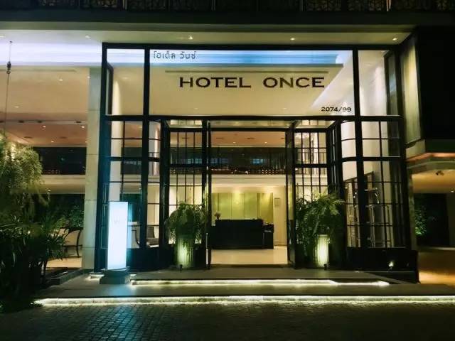 48小时，1000块钱，重新找到生活的幸福感｜曼谷