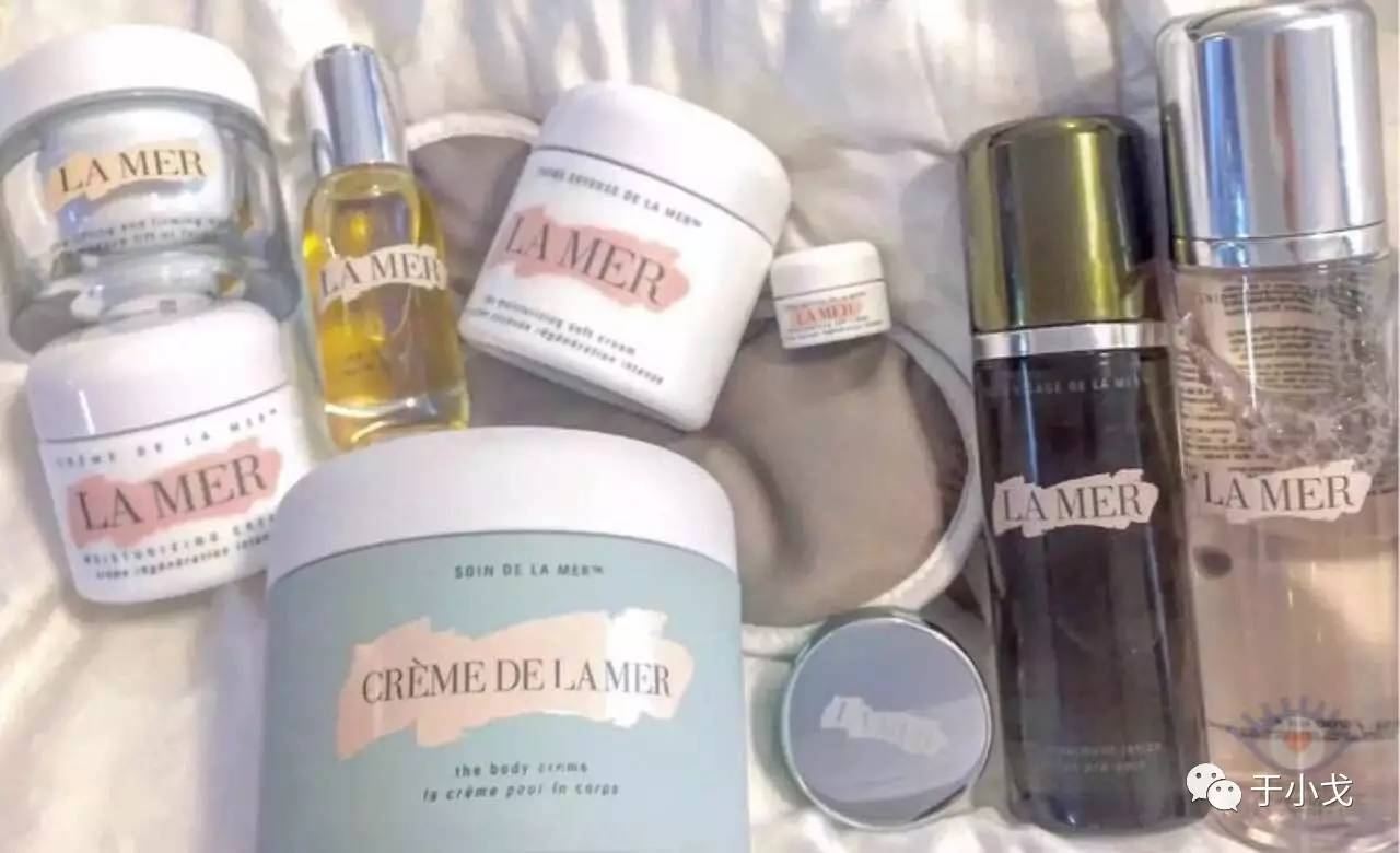 13岁起努力护肤,从紧致精华到美容仪,这个男孩把女明星都比了下去~