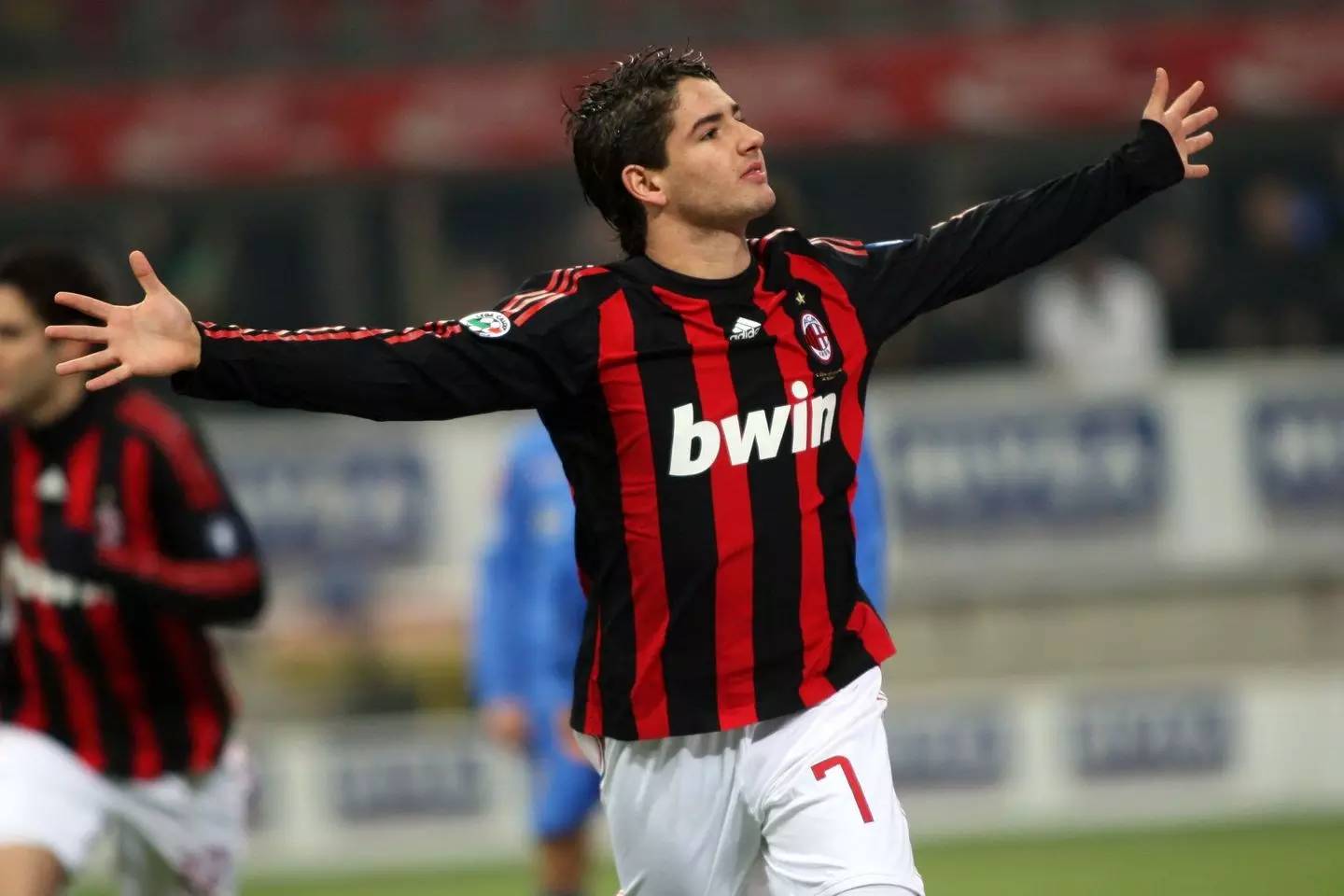 他们被寄予厚望却跌落凡间