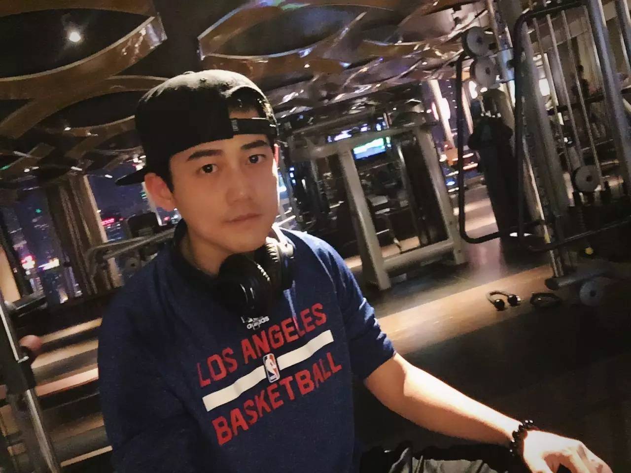 苏醒为梅西作曲,苏醒为梅西创作的歌曲