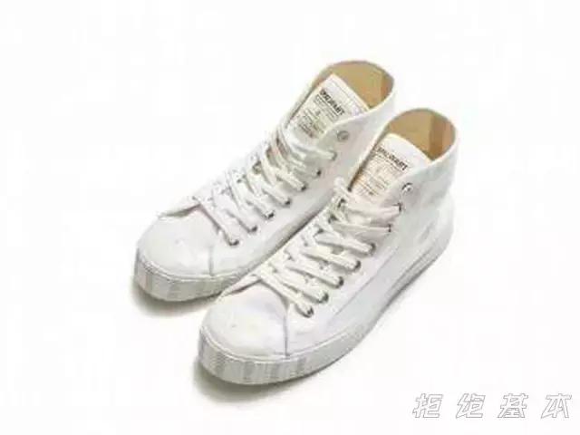 好好的一双帆布鞋，你为什么要把它做成这样？