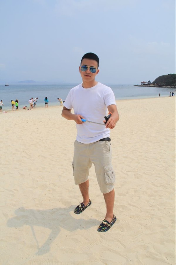 在三亚总有一片海属于一个人,在三亚椰梦长廊海边