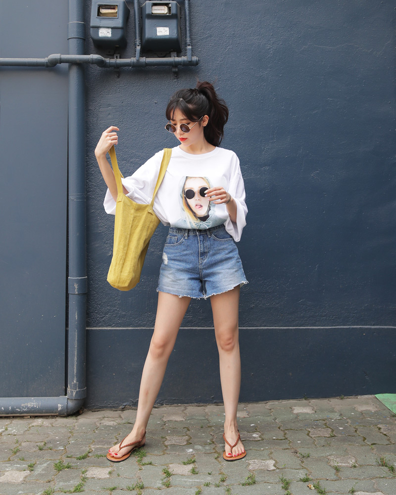 T恤搭配半身裙最新韩版女装为你赚足回头率