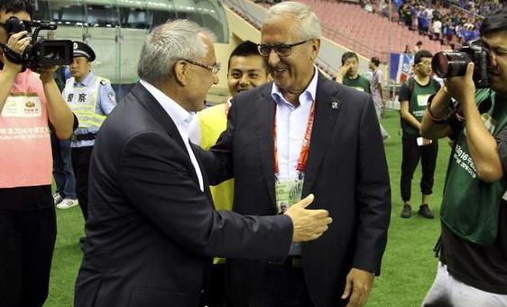 鲁能点球大战没输过,马加特对战曼萨诺