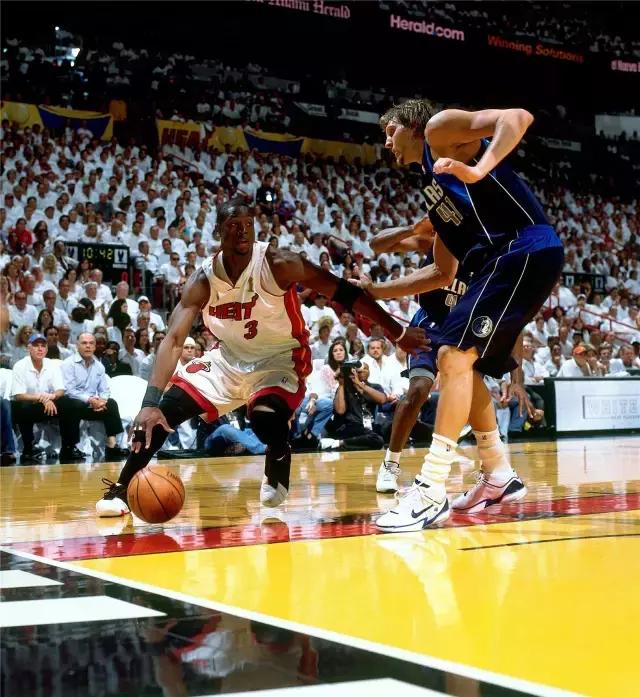 理性讨论:NBA联盟是否真的存在主场哨、黑哨?真相让人惊讶!