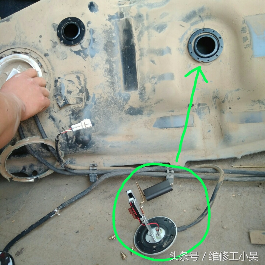 汽车底盘剐蹭要不要修复,底盘被磕碰开车危险吗有防护板