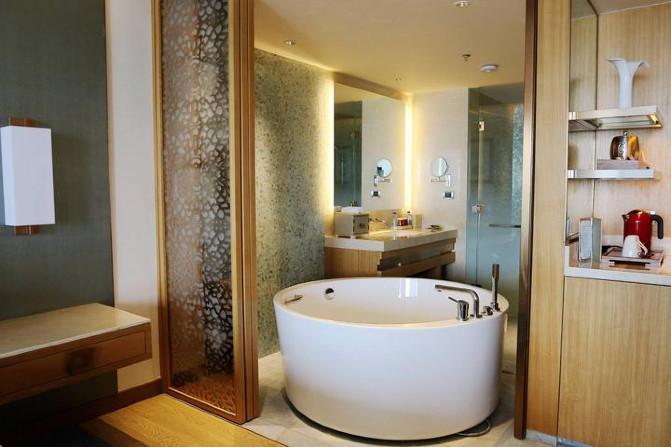 涓変簹澶╂动娴疯鏃呮父鏀荤暐,涓変簹澶╂动娴疯椋庢櫙瑙嗛