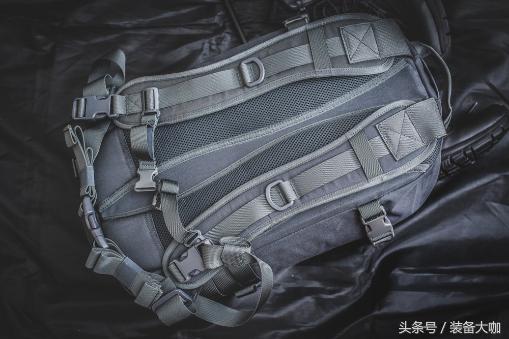 helikon适合通勤的战术包,浣熊背包测评