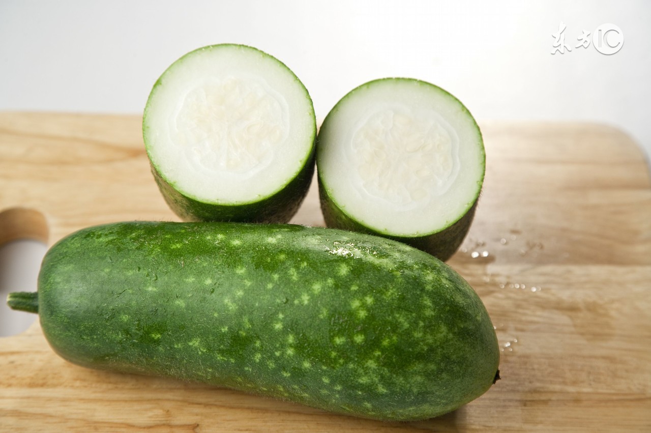 夏天给一岁宝宝吃什么水果比较好,夏天给小孩多吃哪些蔬菜水果好