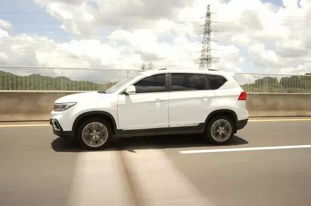 景逸x5和哈弗h6哪个好,东风景逸x5与h6