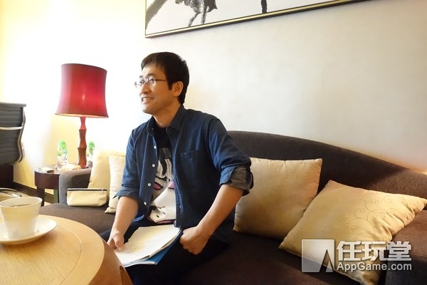 我们在广州活捉了恐怖漫画家伊藤润二