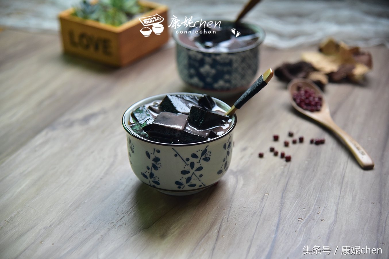 红豆搭配什么煮好吃又养生,夏天红豆加什么吃更好