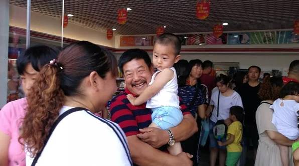 第一家京东便利店开业，旨在让农村老百姓花低价买正品，这会不会是便利店的一场变革