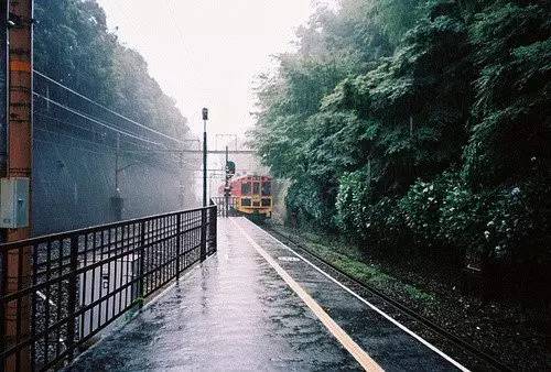 大学太远是一种什么体验,上大学离家远好吗