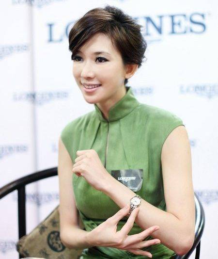 想补水打什么水光,想补水还想抗老怎么护肤