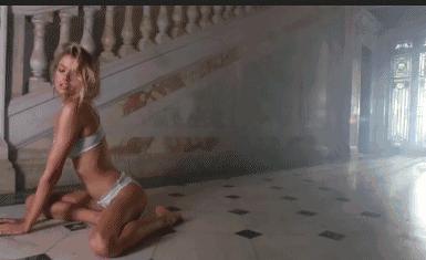 维秘秀上的大胸*党**们