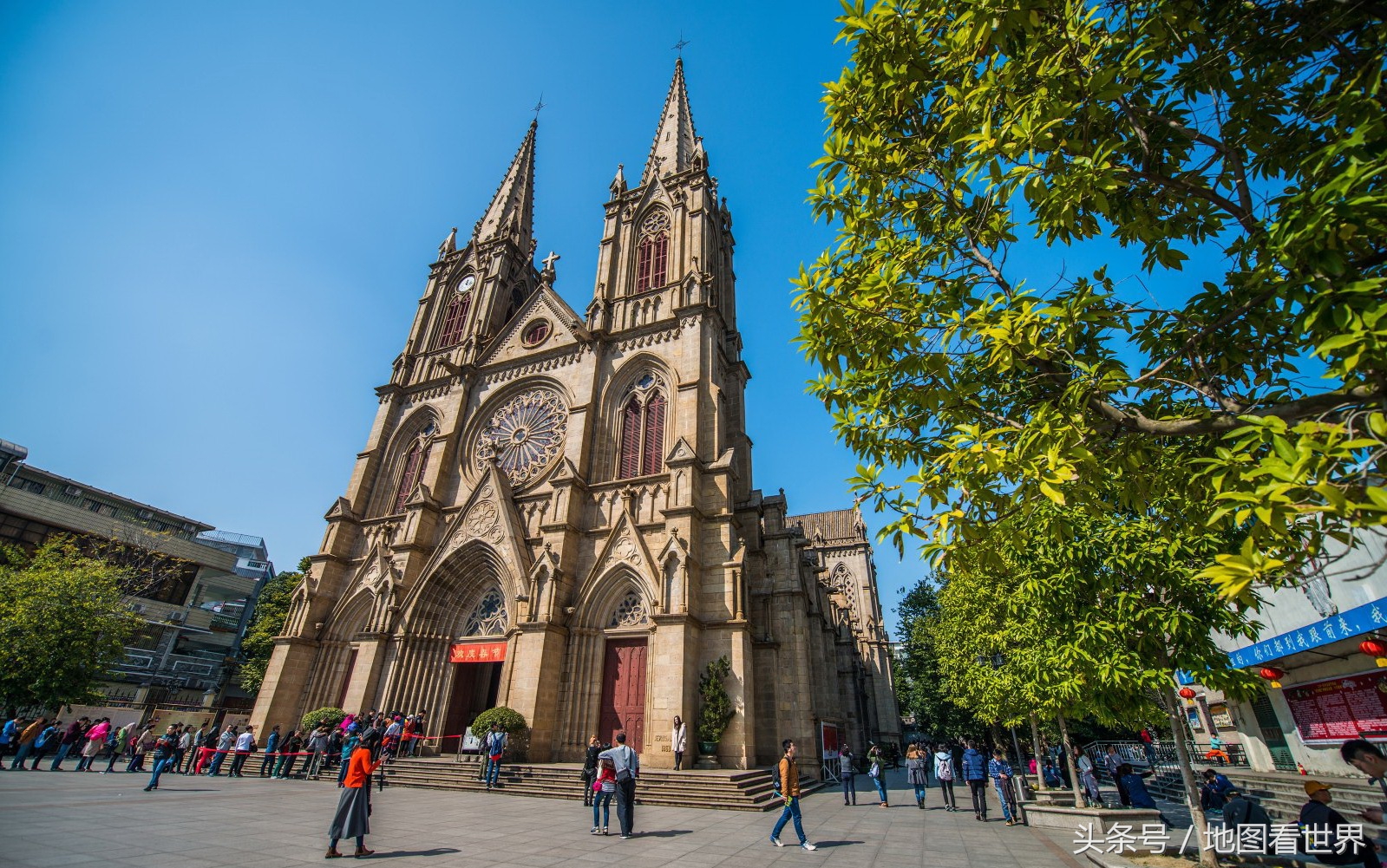 广州一站式旅游胜地,广州八号线坐地铁旅游景点推荐