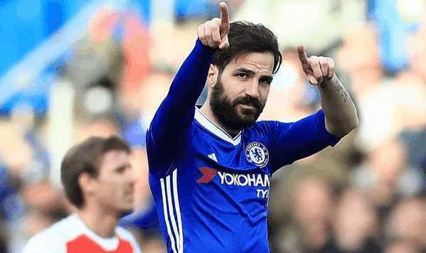 梅西80岁获得金球奖,87年球员梅西