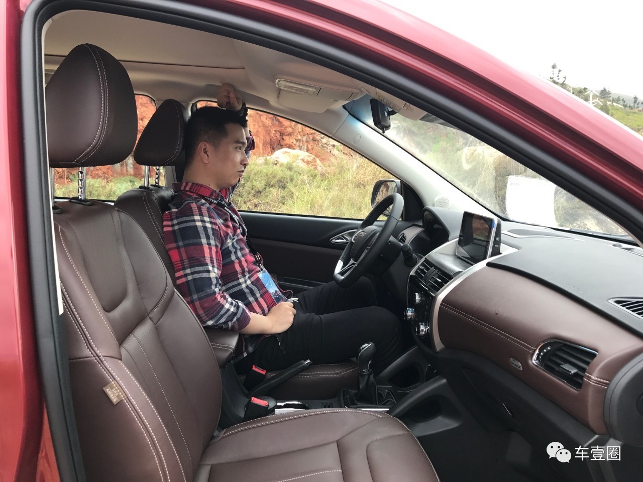 配置够用的车型推荐,比速T5手动尊贵高配