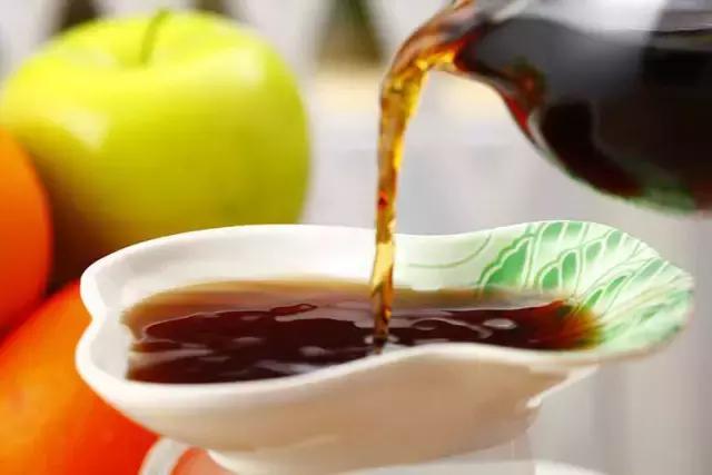 孕早期喝葡萄酒有什么影响,孕妈喝葡萄酒