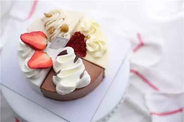 厦门开了一家北欧风蛋糕店!满眼Tiffany蓝!还有可爱到爆的可妮兔、布朗熊……