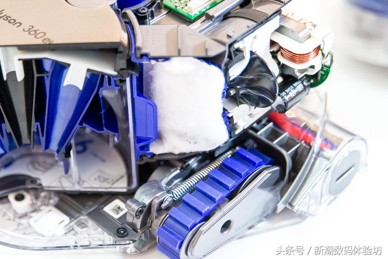 360度全景智能感应——戴森智能吸尘机器人Dyson360Eye广州发布会品鉴