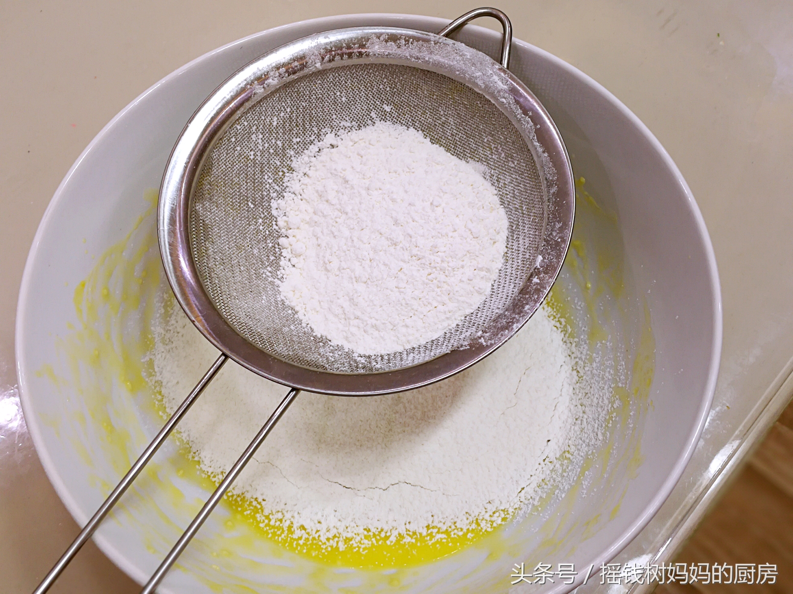 儿童酥脆奶酪球,酥脆奶酪球小奶花