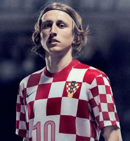 卢卡莫德里奇高光时刻,卢卡莫德里奇精选退场